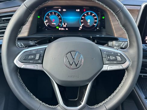 New 2026 Volkswagen Atlas SE image 23