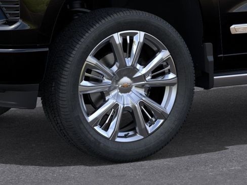 New 2026 Chevrolet Silverado 1500 High Country AWD/4WD image 9
