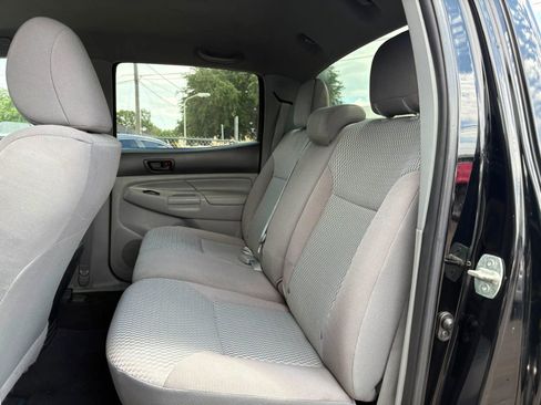Used 2013 Toyota Tacoma PreRunner w/ Convenience Pkg RWD image 9