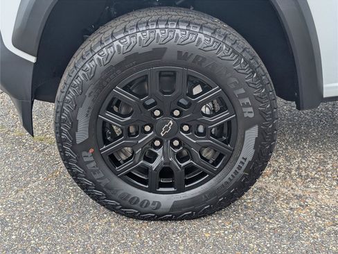 New 2026 Chevrolet Colorado Trail Boss AWD/4WD image 11