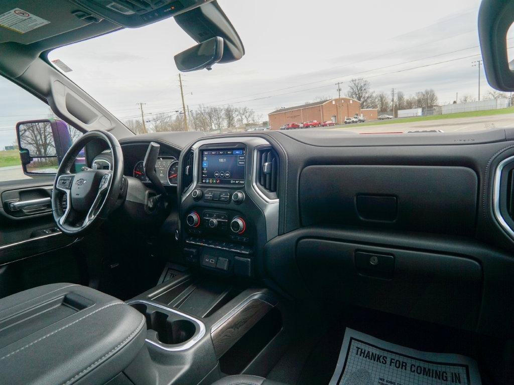 Used 2022 Chevrolet Silverado 2500 LTZ w/ LTZ Plus Package AWD/4WD image 16