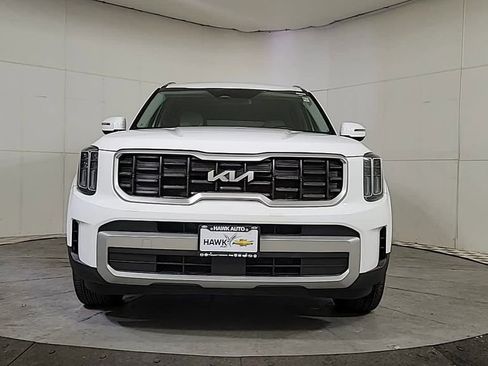 Used 2023 Kia Telluride S w/ S Sunroof Package image 2