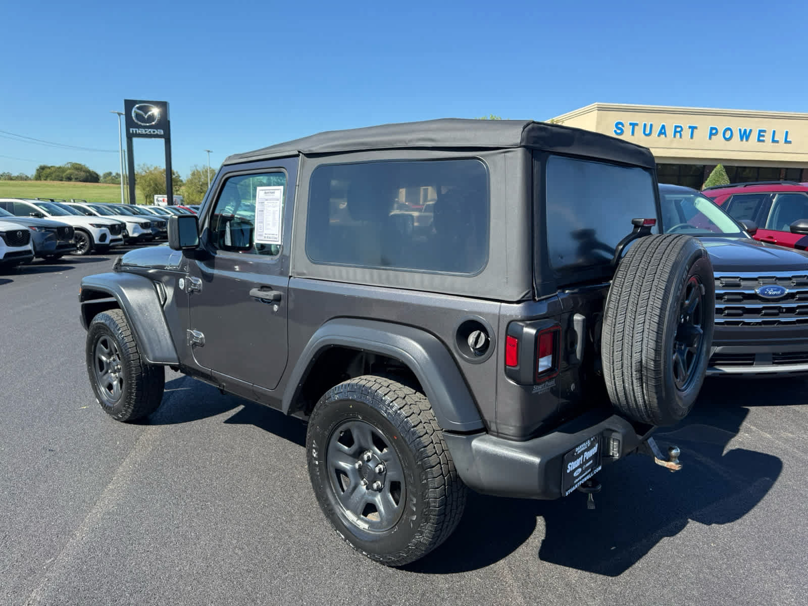 Used 2019 Jeep Wrangler Sport AWD/4WD image 25