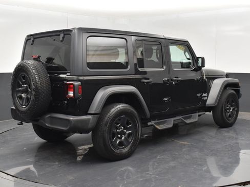 Used 2018 Jeep Wrangler Unlimited Sport AWD/4WD image 19