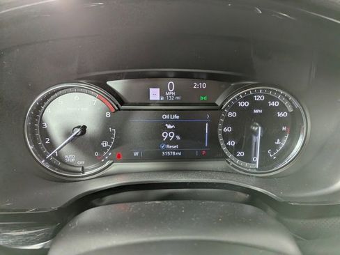 Certified 2022 Cadillac XT5 Premium Luxury image 4