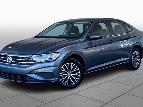 Used 2021 Volkswagen Jetta S image 1