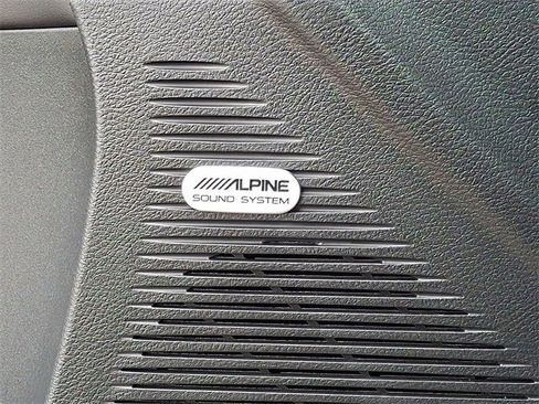 Used 2022 Dodge Challenger R/T w/ Plus Package image 26