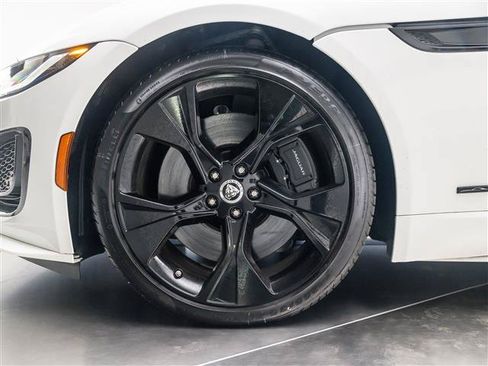 Certified 2024 Jaguar F-TYPE Coupe AWD image 17