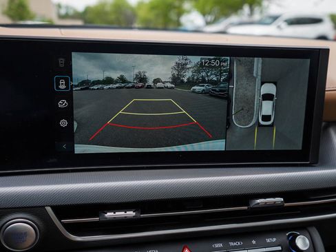 New 2025 Hyundai Sonata Limited image 23