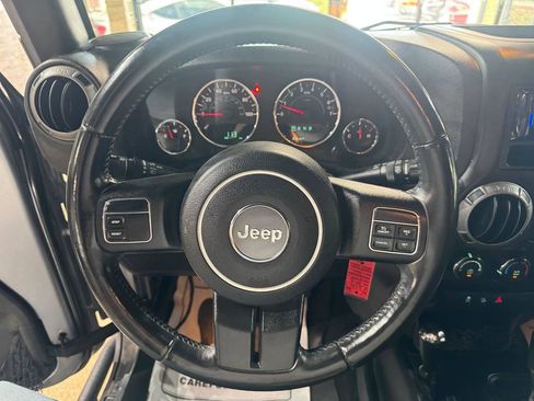 Used 2016 Jeep Wrangler Unlimited Sport w/ Quick Order Package 24S AWD/4WD image 24