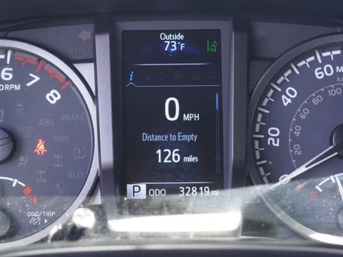 Used 2022 Toyota Tacoma TRD Sport w/ TRD Premium Sport Package AWD/4WD image 24