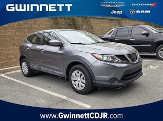 Used 2019 Nissan Rogue Sport S video 1