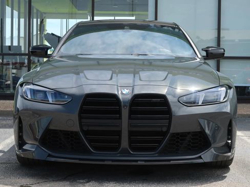 Used 2025 BMW M4 Coupe w/ Executive Package RWD image 3