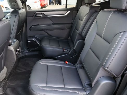 New 2026 GMC Acadia Elevation w/ Black Edition FWD image 21