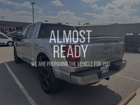 Certified 2025 Ford F150 Platinum w/ Equipment Group 702A High image 3