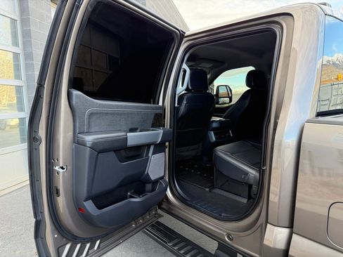 Used 2023 Ford F350 Lariat w/ Black Appearance Package image 27