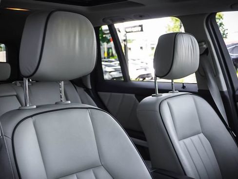 Used 2013 Mercedes-Benz GLK 350 4MATIC image 25