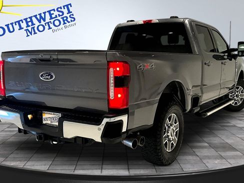 Used 2026 Ford F250 Lariat AWD/4WD image 7