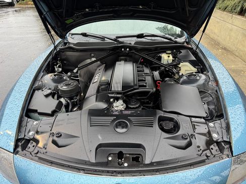 Used 2003 BMW Z4 2.5i image 39