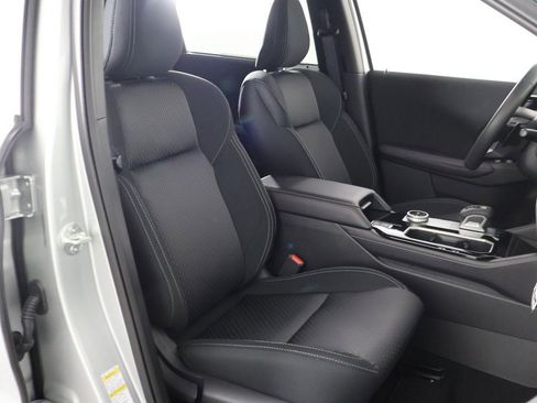 New 2025 Mitsubishi Outlander ES image 29