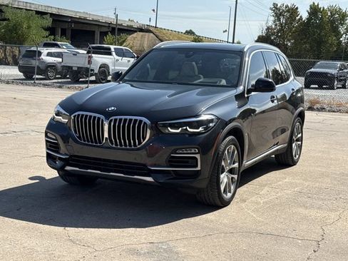 Used 2021 BMW X5 xDrive40i w/ Premium Package AWD/4WD image 13