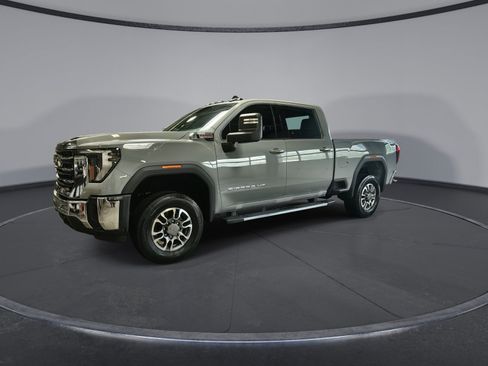 Used 2025 GMC Sierra 3500 SLE w/ SLE Value Package image 4