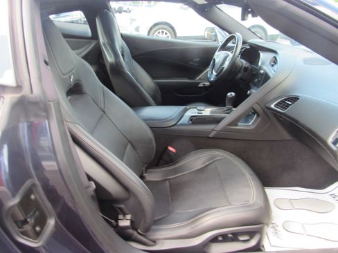 Used 2014 Chevrolet Corvette Stingray Coupe w/ 2LT Preferred Equipment Group RWD image 11