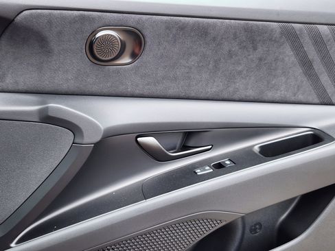 New 2025 Hyundai Elantra N image 14