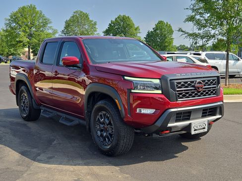 Used 2023 Nissan Frontier PRO-4X w/ Pro-4X Premium Package AWD/4WD image 4