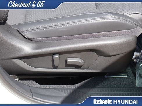 Used 2026 Subaru Outback Touring XT AWD/4WD image 11