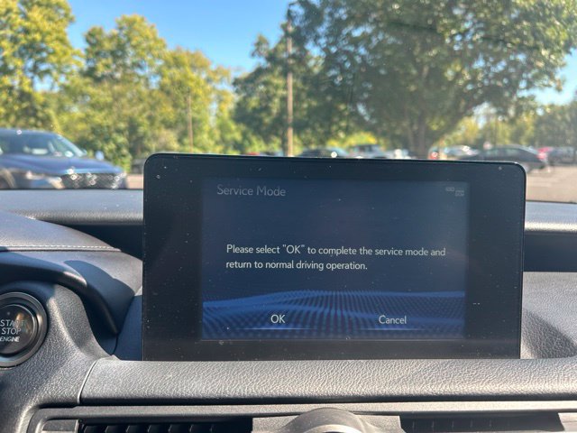 Used 2022 Lexus IS 350 F Sport w/ Memory Package AWD/4WD image 24