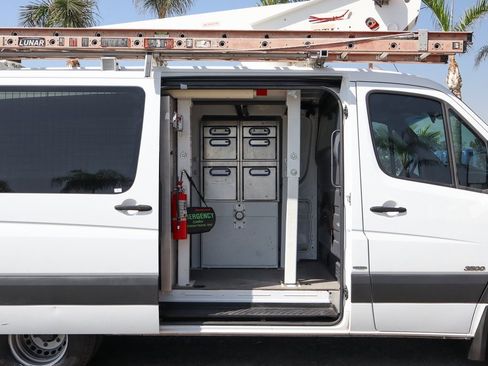 Used 2013 Mercedes-Benz Sprinter 3500 image 24