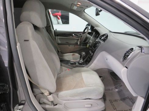 Used 2017 Buick Enclave Convenience w/ Trailering Package FWD image 11