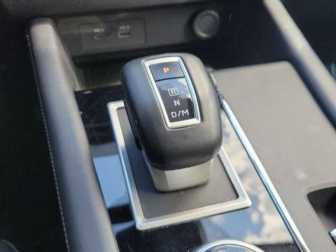 Used 2023 Mitsubishi Outlander SE FWD image 29