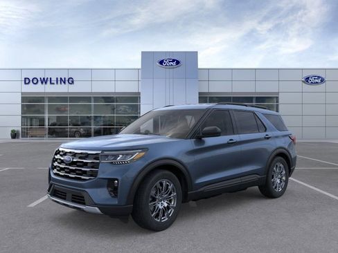 New 2026 Ford Explorer Active w/ Active Comfort Package image 1
