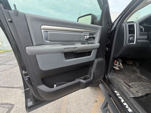 Used 2015 RAM 1500 Big Horn AWD/4WD image 10