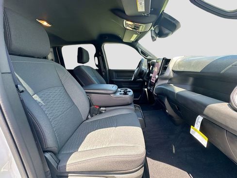 New 2025 RAM 2500 Tradesman AWD/4WD image 29