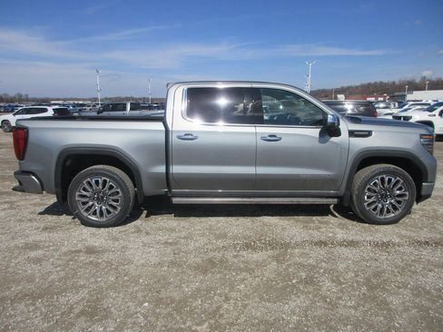 New 2026 GMC Sierra 1500 Denali Ultimate AWD/4WD image 3