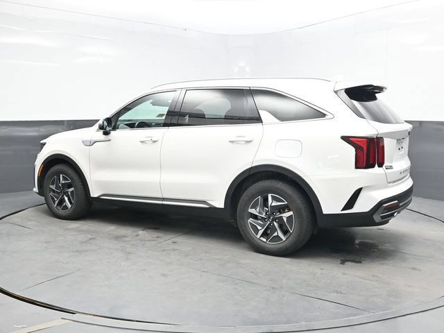 Used 2021 Kia Sorento EX FWD image 4