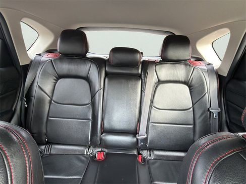 Used 2021 MAZDA CX-5 Carbon Edition image 36