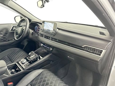 Used 2023 Mitsubishi Outlander SEL Black Edition image 31