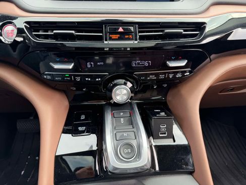 Used 2023 Acura MDX SH-AWD w/ Technology Package image 24