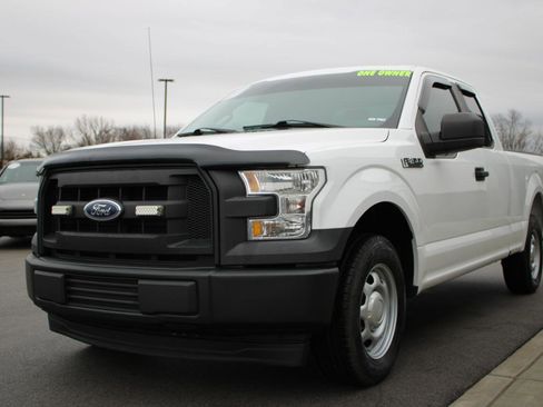Used 2017 Ford F150 XL w/ Equipment Group 101A Mid image 2