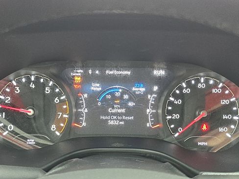 Used 2023 Jeep Compass Latitude image 18