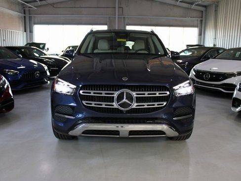 Used 2024 Mercedes-Benz GLE 450e 4MATIC image 42