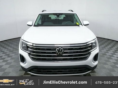 Used 2024 Volkswagen Atlas SE FWD image 25