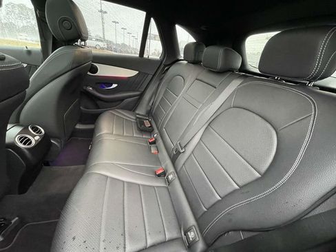 Used 2022 Mercedes-Benz GLC 300 image 11