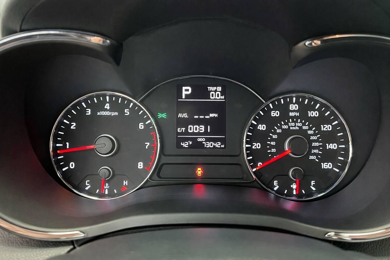 Used 2017 Kia Forte LX FWD image 16