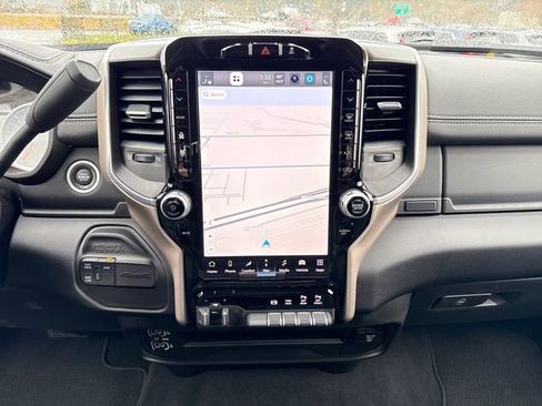 Used 2024 RAM 2500 Laramie image 25