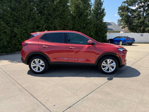 Used 2024 Buick Encore GX Preferred FWD image 31